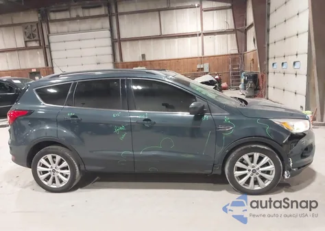 2019 Ford Escape Sel z USA, uszkodzony, nr VIN 1FMCU9HD2KUB73796